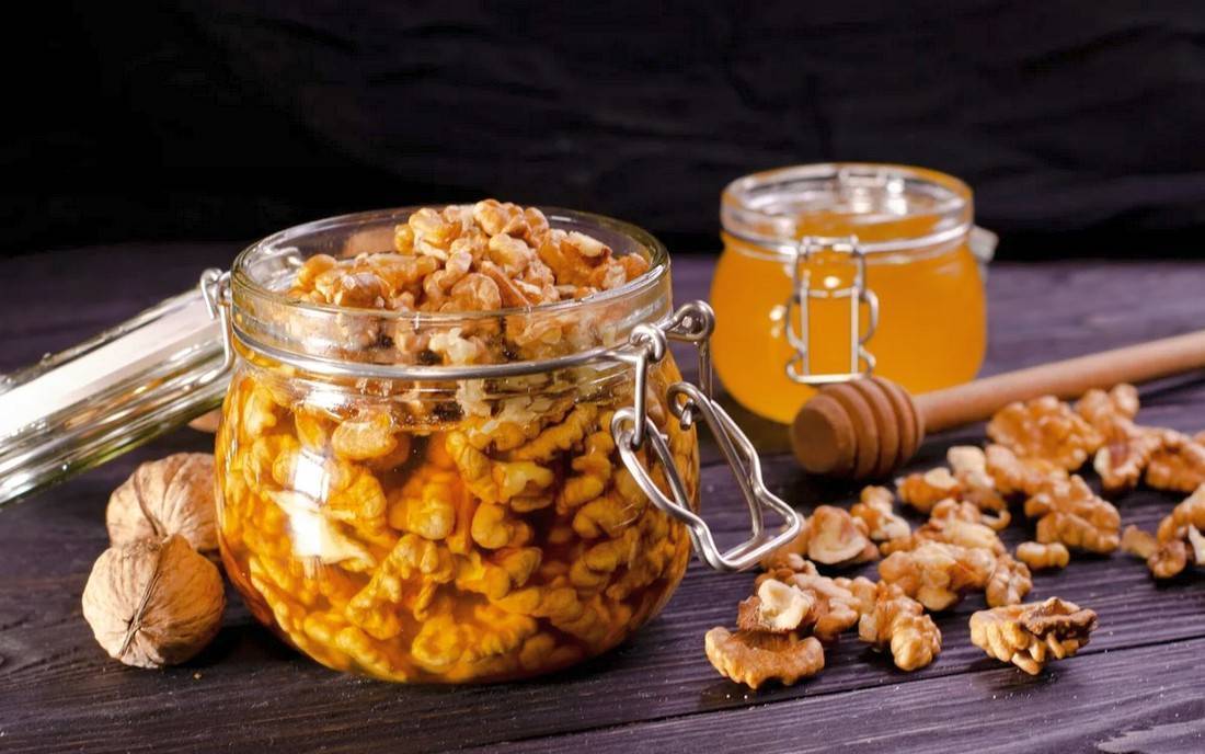 Грецкий орех с медом: рецепты для мужчин и женщин