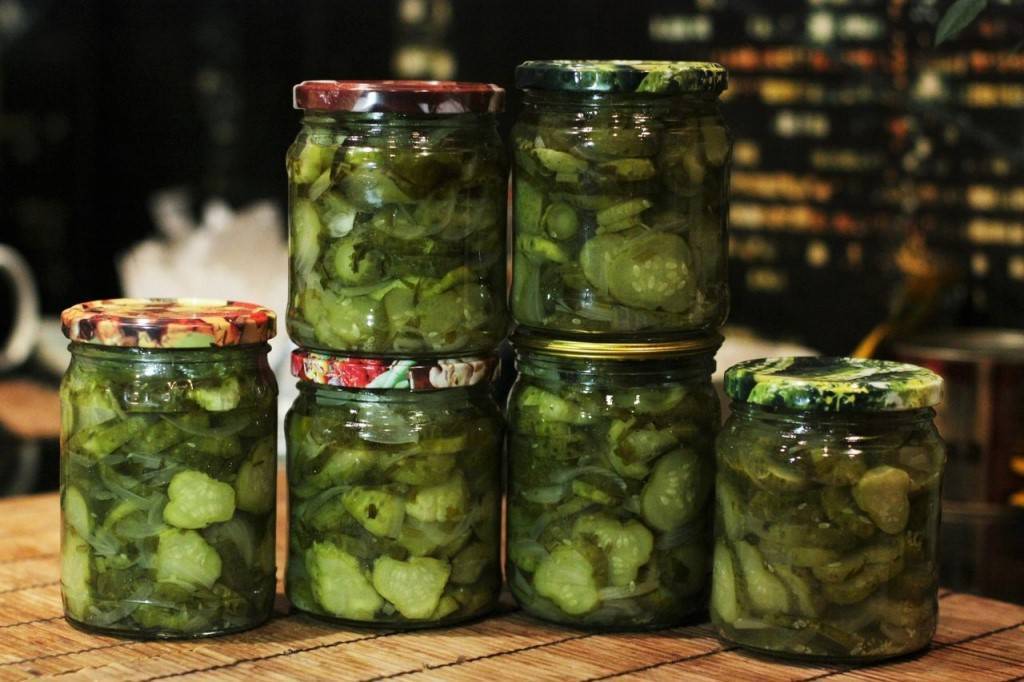 Салат из огурцов на зиму "пальчики оближешь" - 8 самых вкусных рецептов с фото